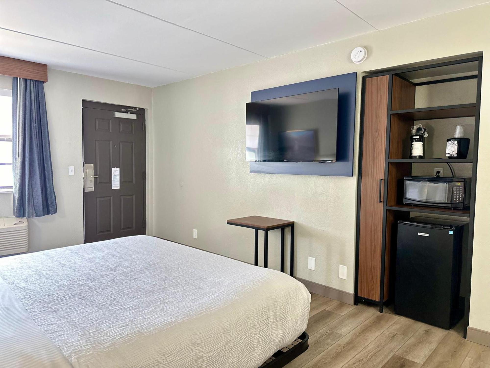 La Quinta Inn By Wyndham Huntsville Research Park Zewnętrze zdjęcie