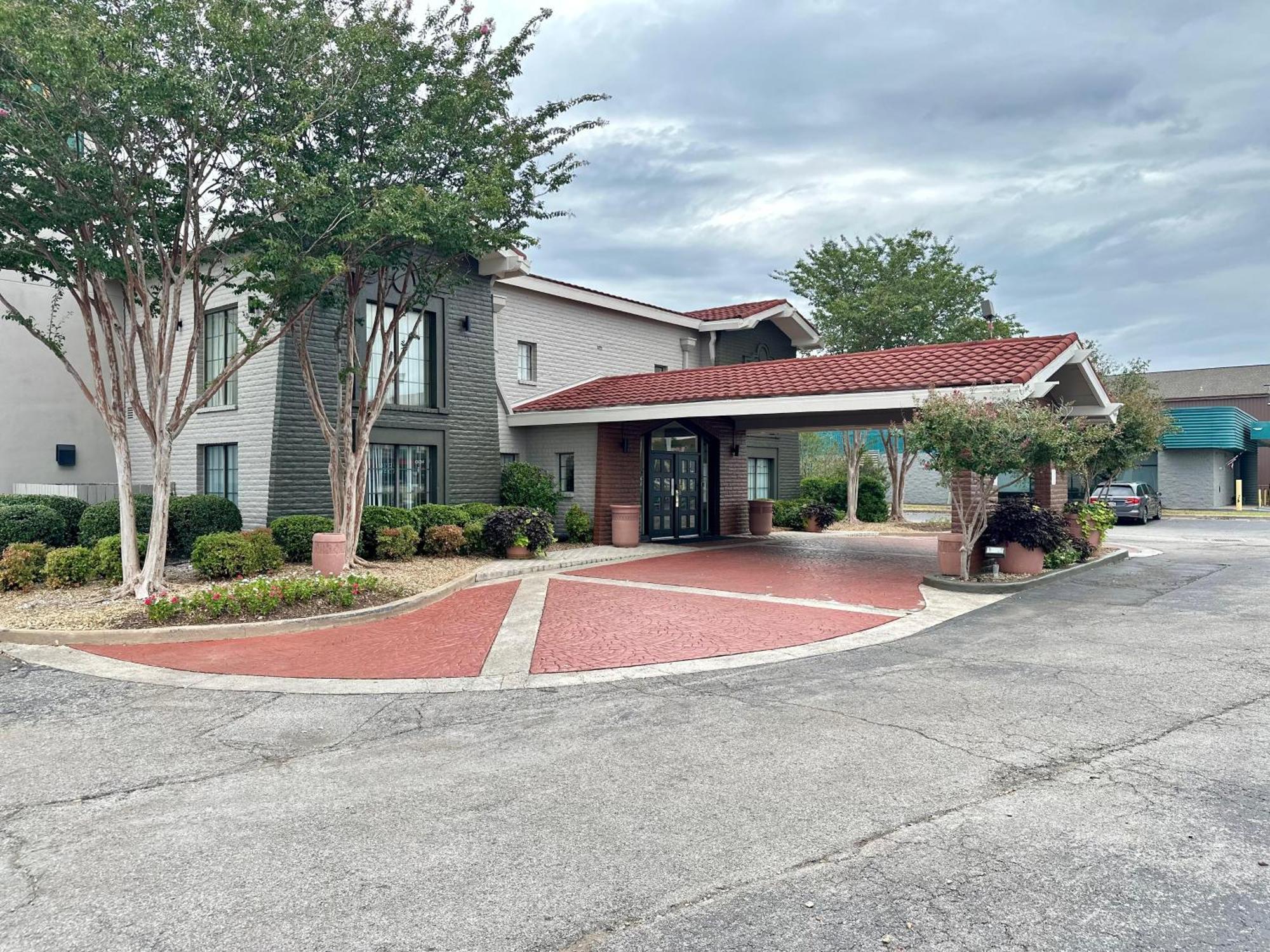 La Quinta Inn By Wyndham Huntsville Research Park Zewnętrze zdjęcie