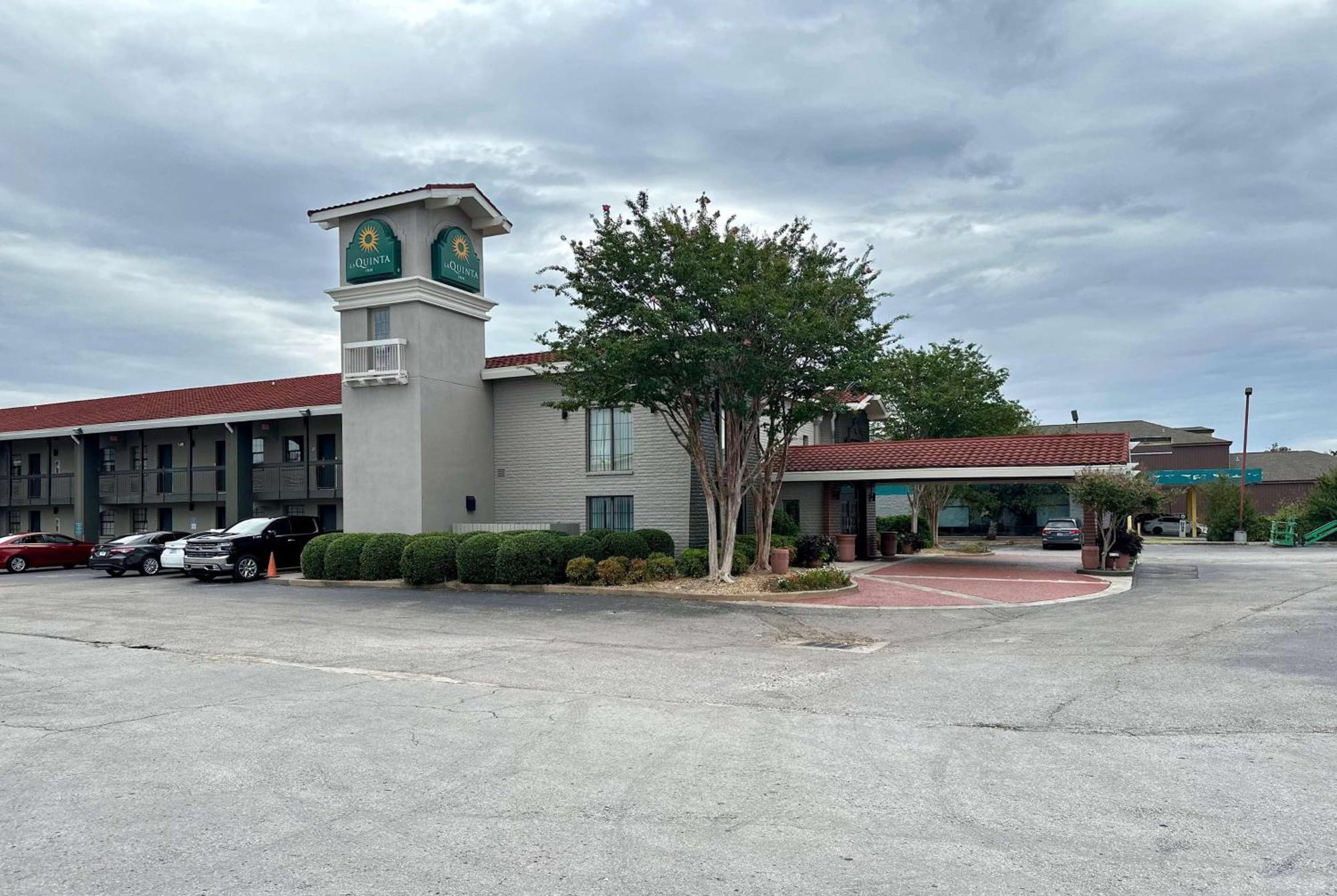 La Quinta Inn By Wyndham Huntsville Research Park Zewnętrze zdjęcie